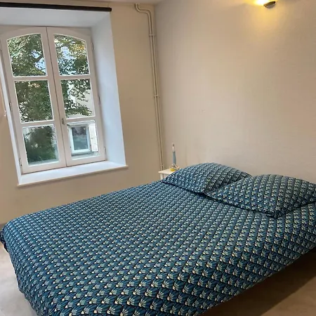 Les Moulins Apartman *