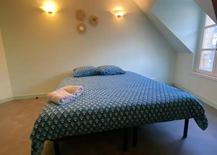 Les Moulins Apartment *