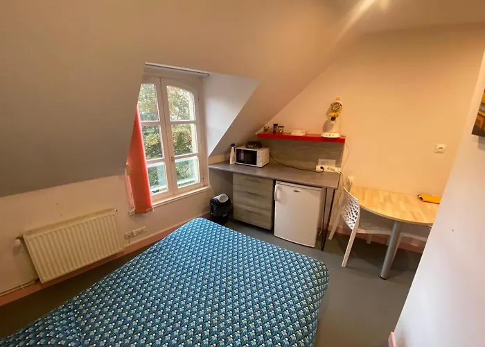 Les Moulins Apartment