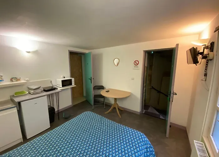 Les Moulins Apartment