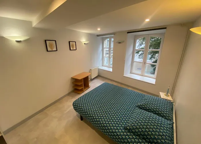 Les Moulins Apartment